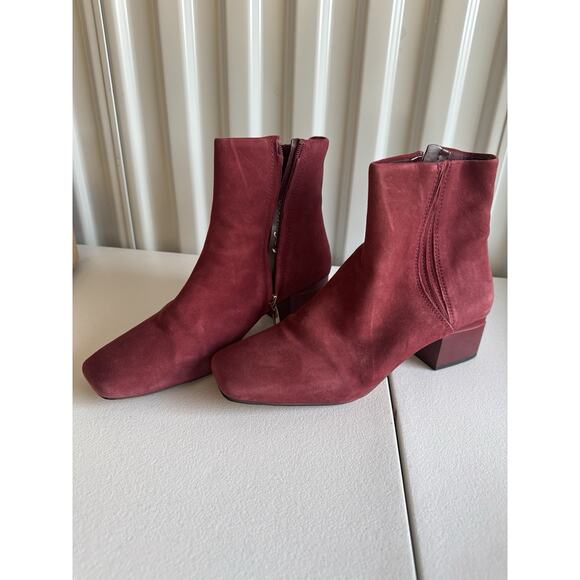 Franco Sarto Suede wine Mod Booties 8.5 - Picture 4 of 5